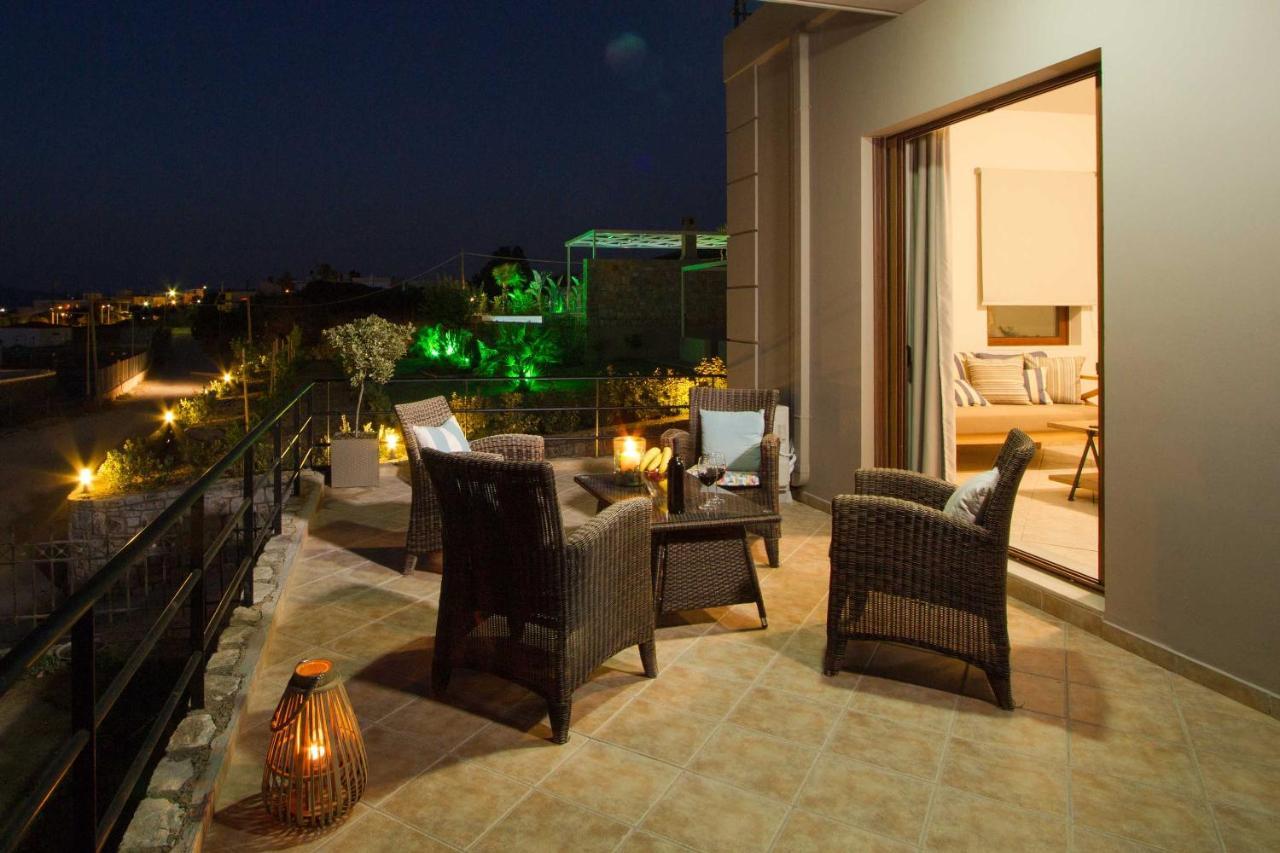Mike's I Luxury Above The Sea *